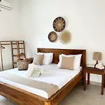 Chokoro House